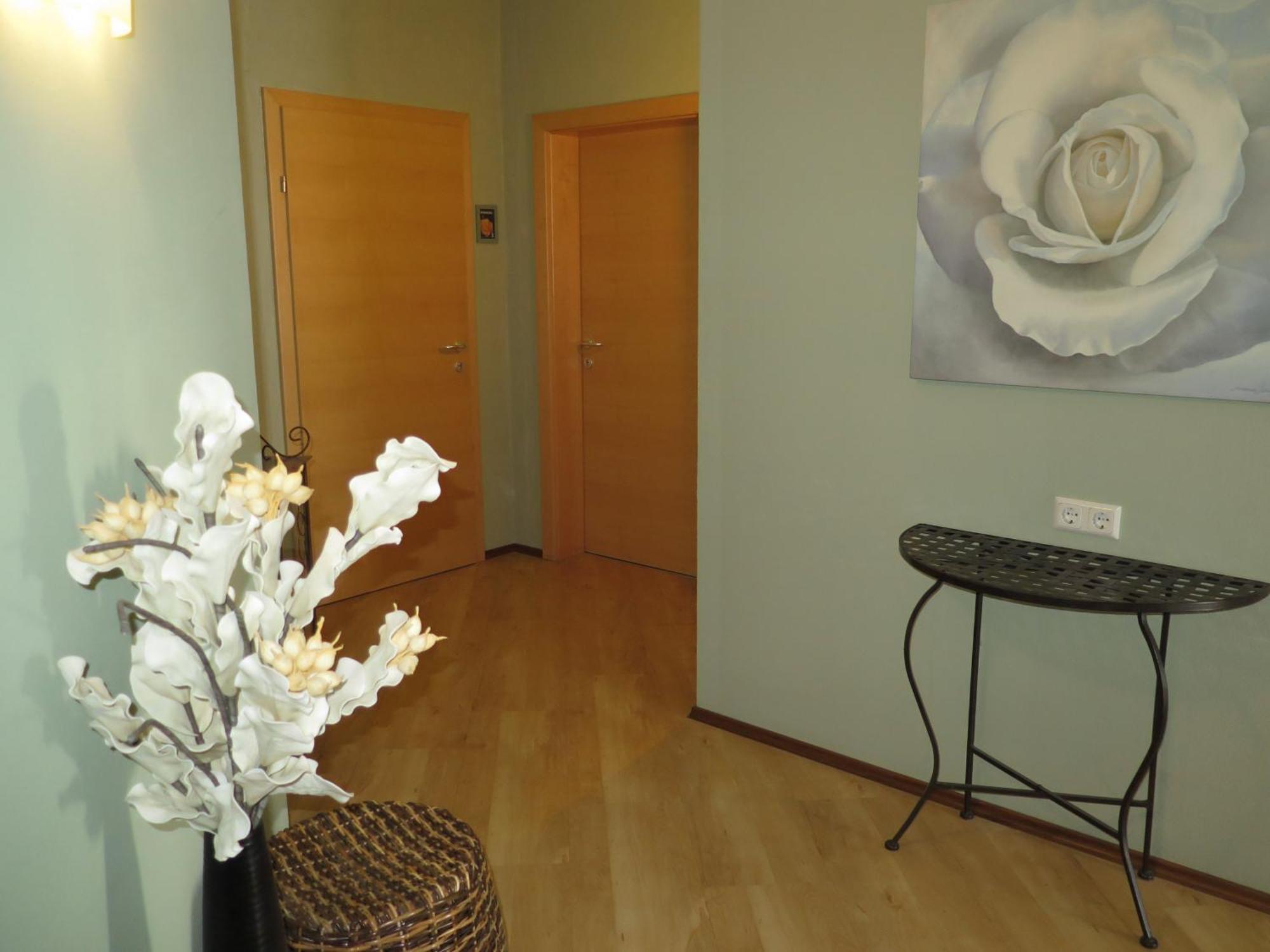 Rosenhotel - Serviced Apartments Zwentendorf Luaran gambar